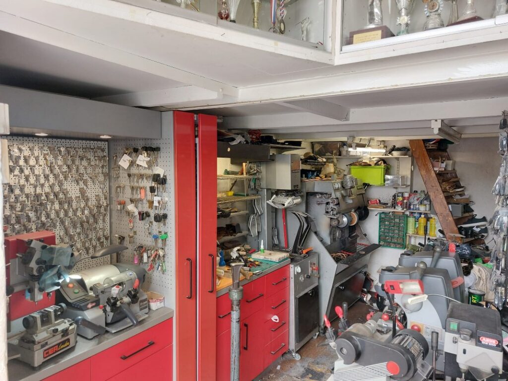 Tradicija Izrade ključeva i popravka postola u Splitu